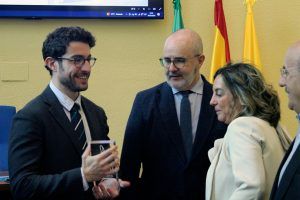 Lee más sobre el artículo Fernando Bonete recibe de UCIPE su premio Lolo de Periodismo