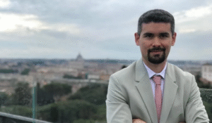 Lee más sobre el artículo Rubén Cruz, Premio Lolo de Periodismo Joven 2025