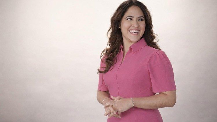En este momento estás viendo María Montserrat Alvarado, nombrada prefecta del Dicasterio para la Comunicación